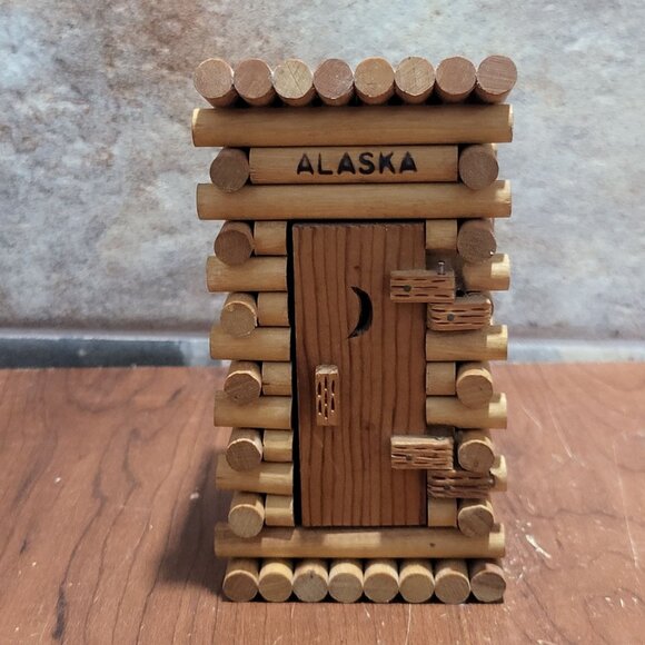 Mini Brown Bear Plush Inside Log Watch Tower Alaska Souvenir - Picture 6 of 12